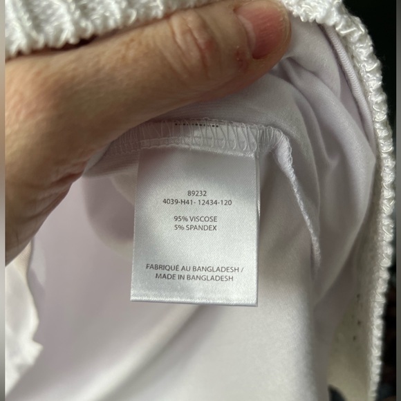 NWT Laura Petite Crochet Top with Lining - Picture 4 of 6